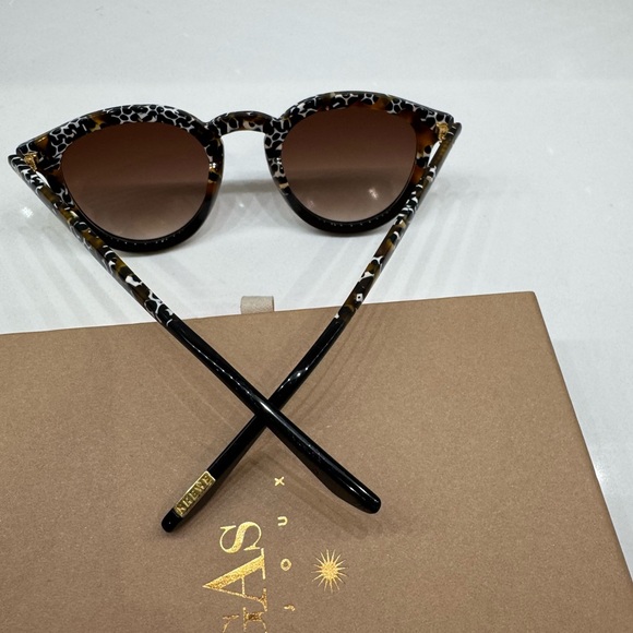 KREWE Collins Round Acetate Leopard Print Sunglasses - Picture 5 of 8